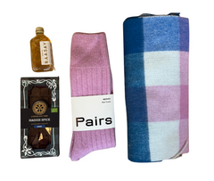 Scottish Gift Hamper – Pink Luxury Snuggle Box with Whisky & Chocolate