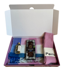 Scottish Gift Hamper – Pink Luxury Snuggle Box with Whisky & Chocolate