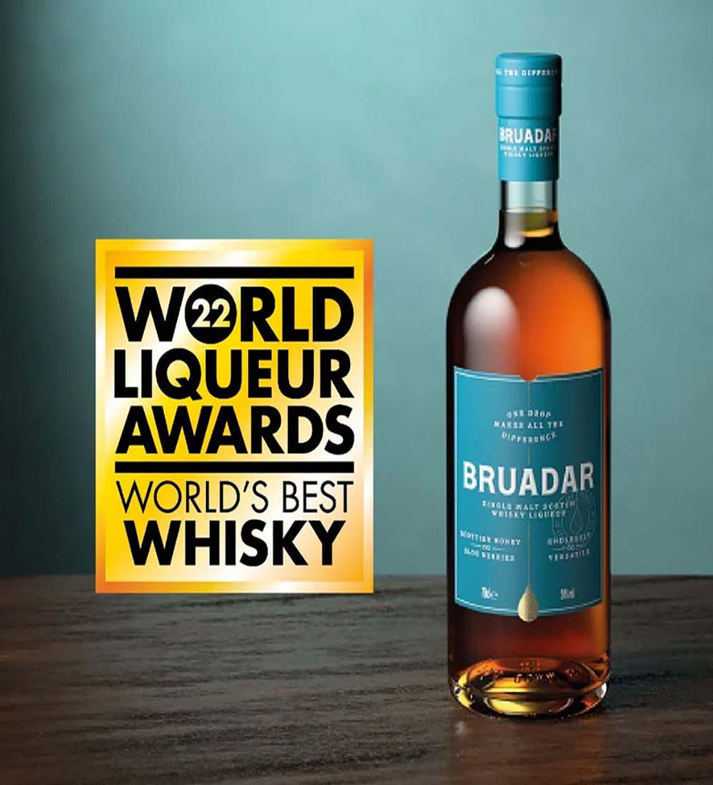 Bruadar Scotch Whisky Liqueur with award